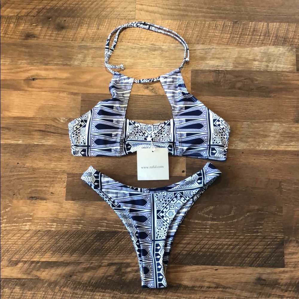 Zaful bathing suit - Picture 1 of 3
